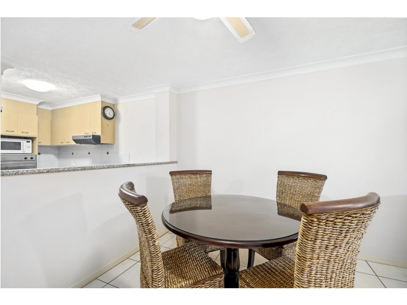 2/25-27 Commerce Drive, Robina QLD 4226