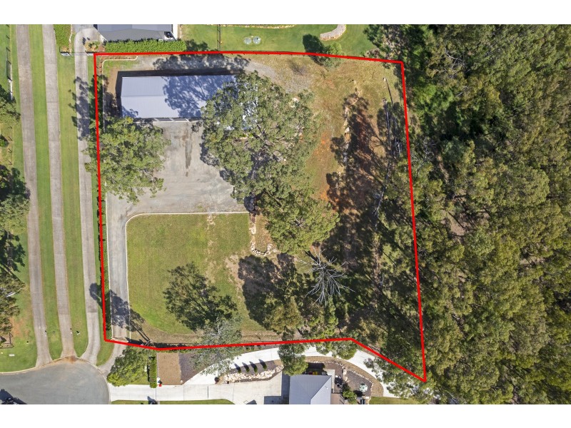 32 Summerhill Place, Woodhill QLD 4285