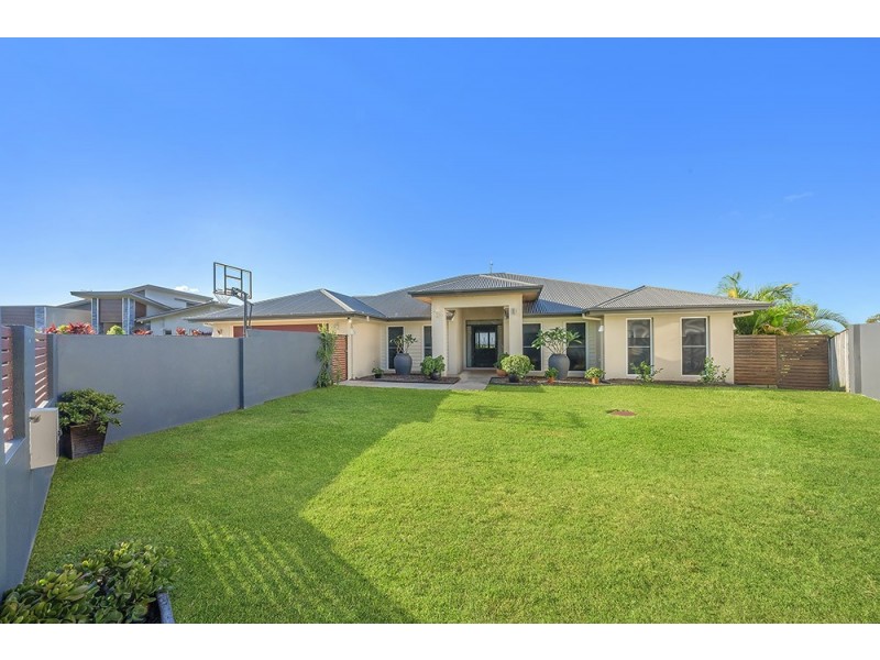 25 Southern Skies Avenue, Reedy Creek QLD 4227