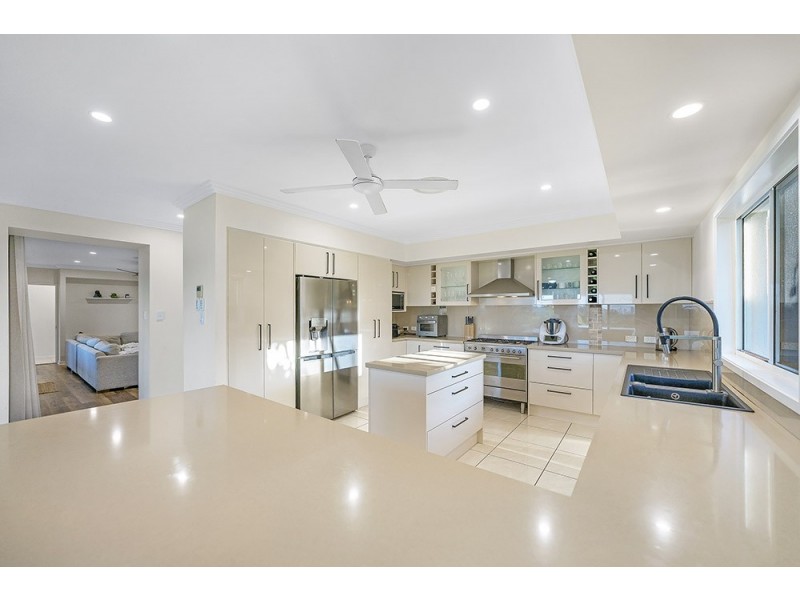 25 Southern Skies Avenue, Reedy Creek QLD 4227