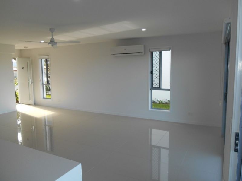 Unit 13/3 Hancox Place, Robina QLD 4226