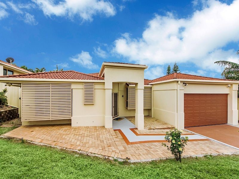 30 Glastonbury Drive, Mudgeeraba QLD 4213