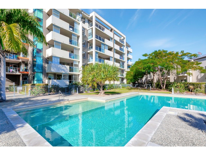 1103/12-14 Executive Drive, Burleigh Waters QLD 4220