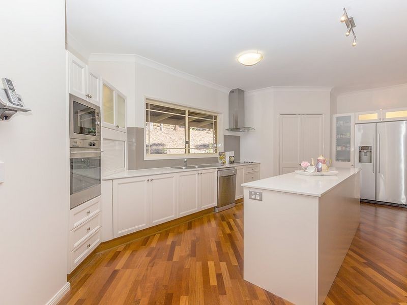 26 – 28 Lydford Close, Bonogin QLD 4213