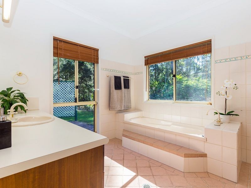 26 – 28 Lydford Close, Bonogin QLD 4213