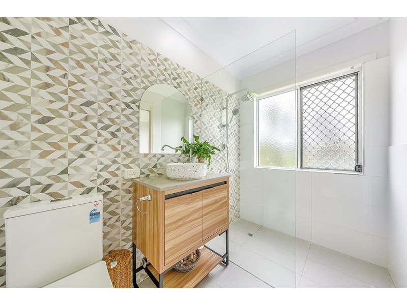 28 Massachusetts Court, Varsity Lakes QLD 4227