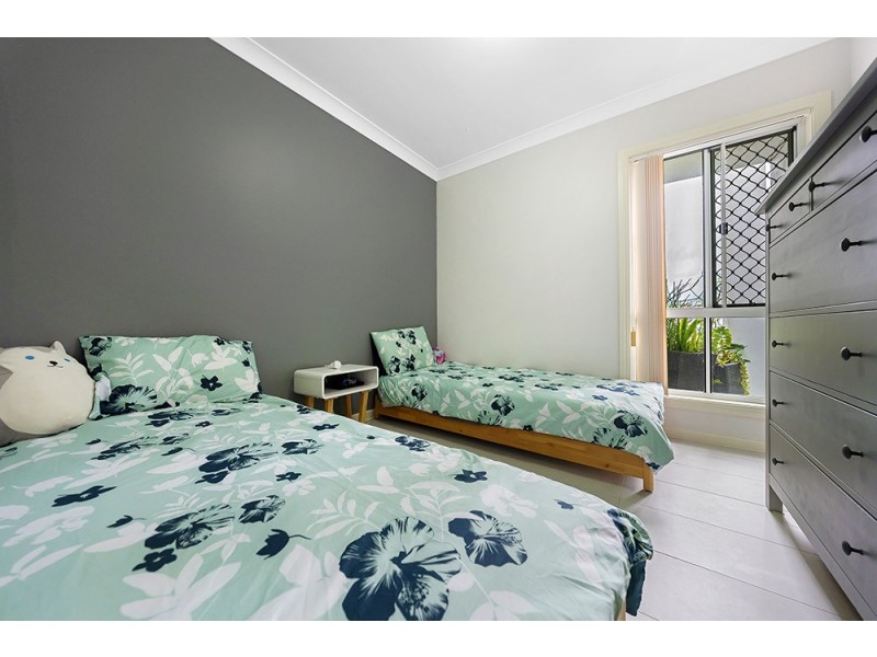 28 Massachusetts Court, Varsity Lakes QLD 4227