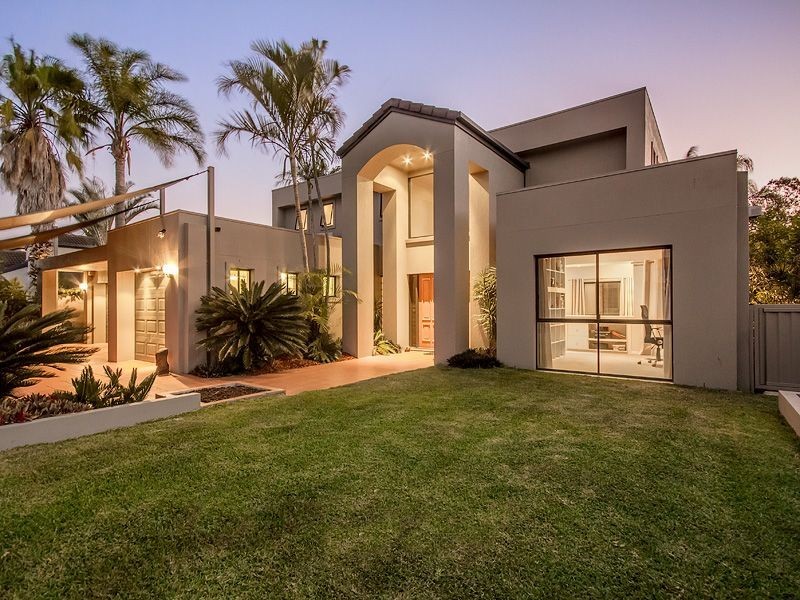 22 Kuranda Drive, Robina QLD 4226