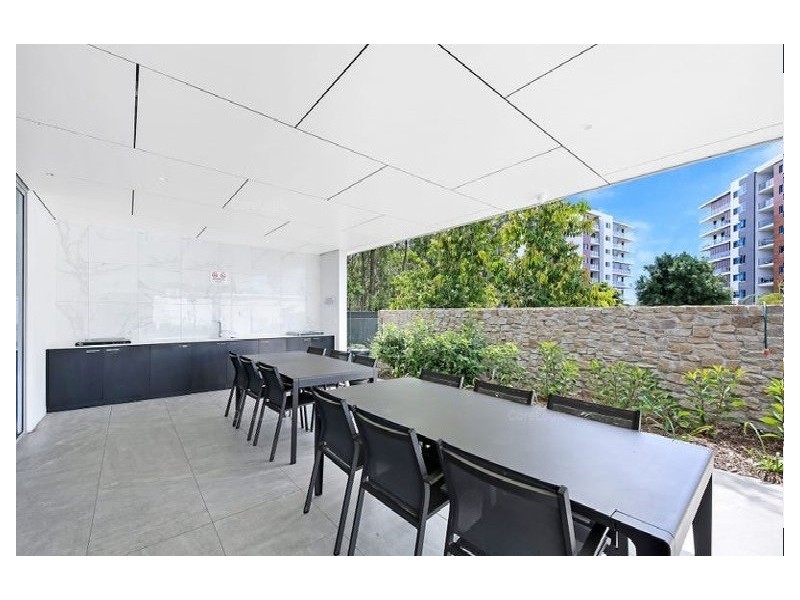 1411/397 Christine Avenue, Varsity Lakes QLD 4227