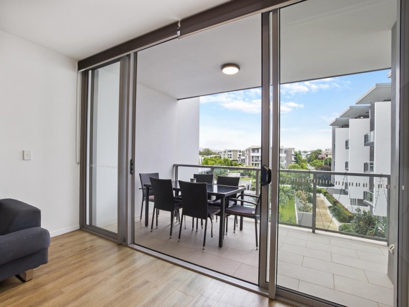 1316/65 Varsity Parade, Varsity Lakes QLD 4227