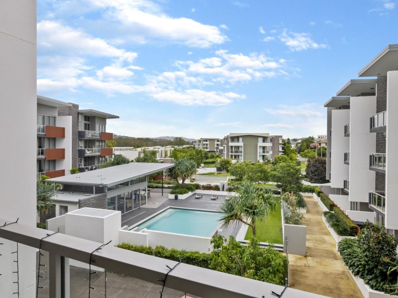 1316/65 Varsity Parade, Varsity Lakes QLD 4227