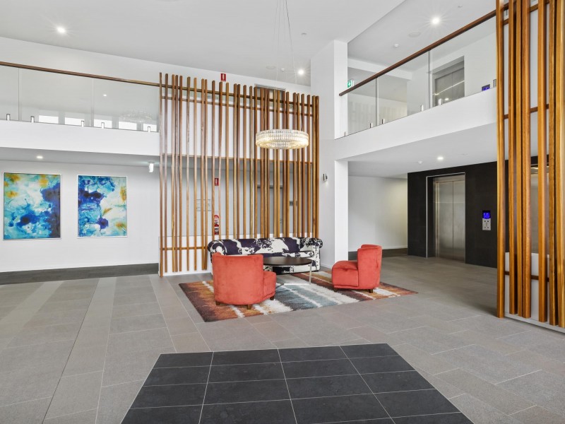 1316/65 Varsity Parade, Varsity Lakes QLD 4227