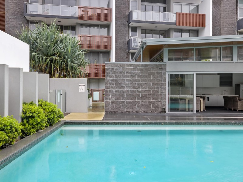 1316/65 Varsity Parade, Varsity Lakes QLD 4227