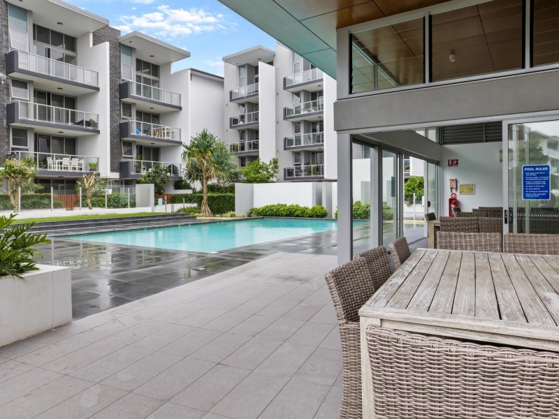 1316/65 Varsity Parade, Varsity Lakes QLD 4227