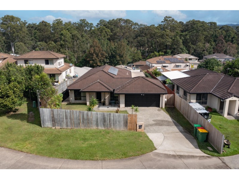 15 Debbie Way, Nerang QLD 4211