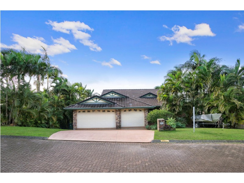 13 Federal Place, Robina QLD 4226
