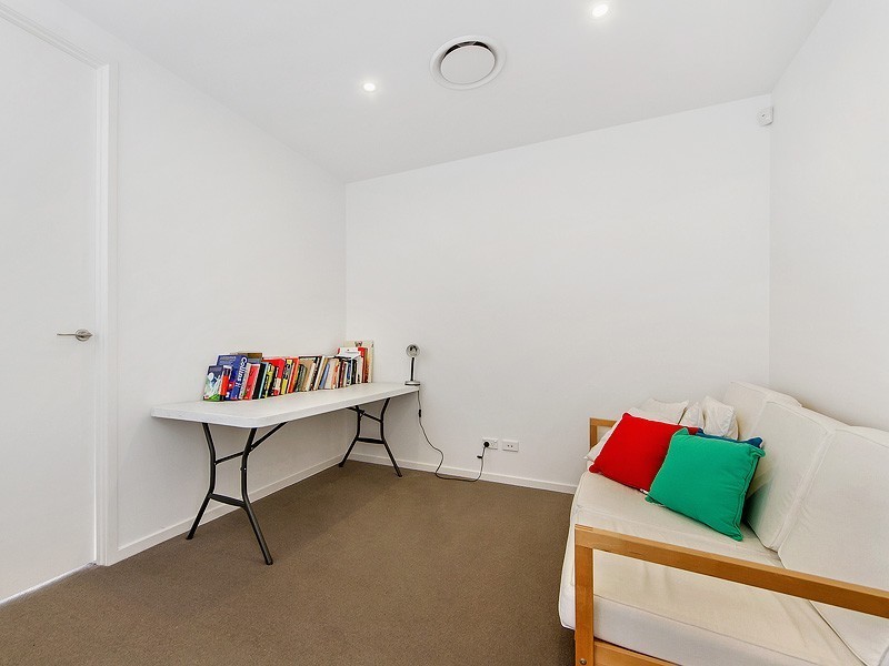 4/15 South Bay Drive, Varsity Lakes QLD 4227