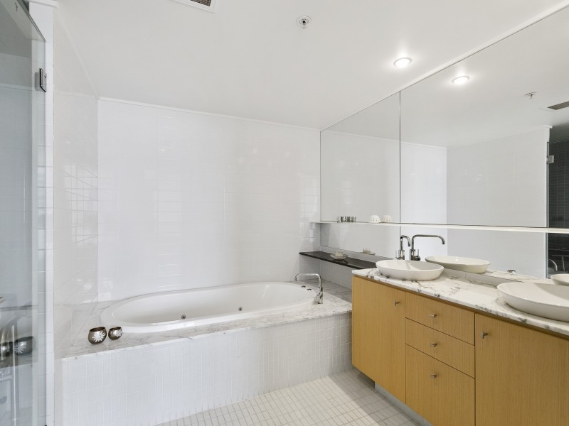 1501/17 Albert Avenue, Broadbeach QLD 4218