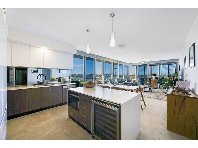 3501/397 Christine Avenue, Varsity Lakes QLD 4227