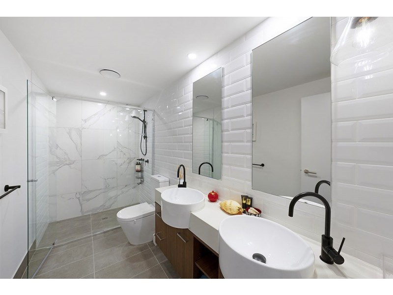 3501/397 Christine Avenue, Varsity Lakes QLD 4227