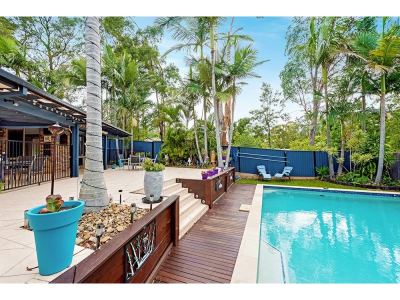 5 Trinity Place, Robina QLD 4226