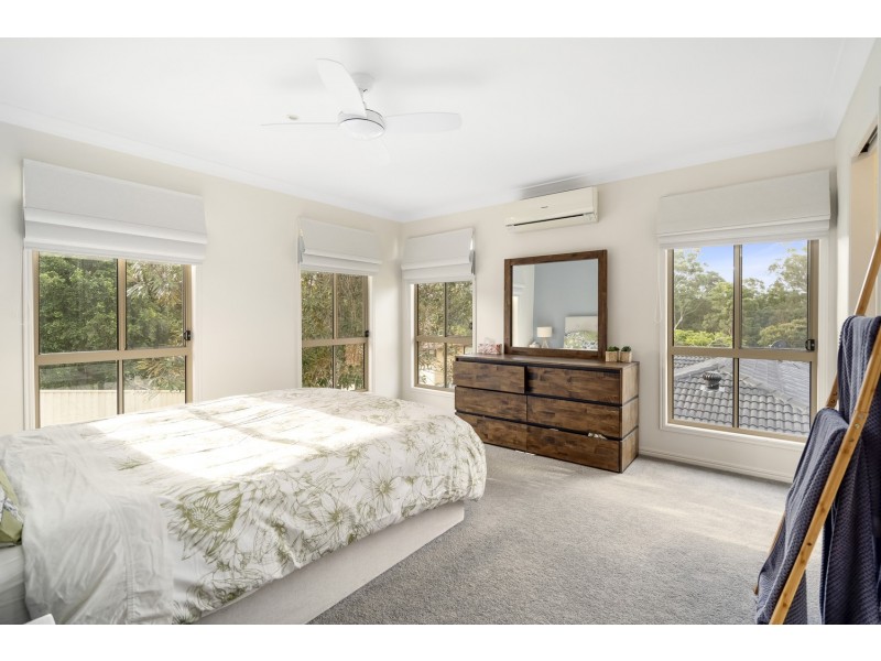 2/20 Orlando Court, Highland Park QLD 4211