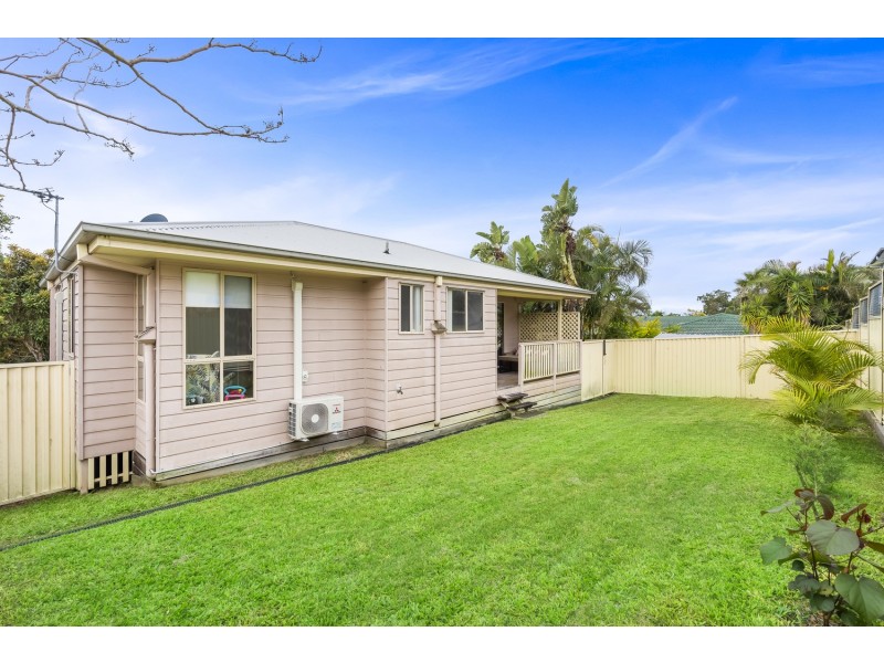 2/20 Orlando Court, Highland Park QLD 4211