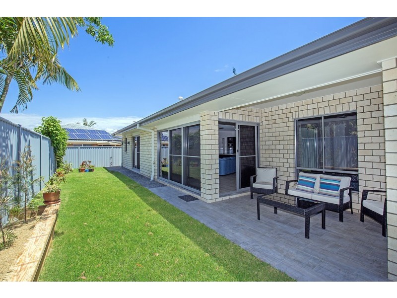 2 Brady Drive, Coombabah QLD 4216
