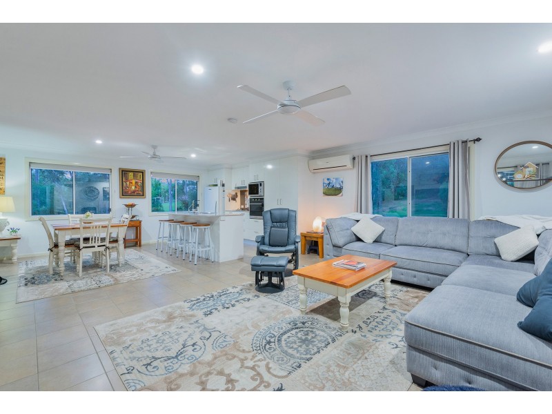 12 Metcalf Court, Ormeau QLD 4208