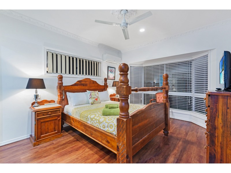 12 Metcalf Court, Ormeau QLD 4208