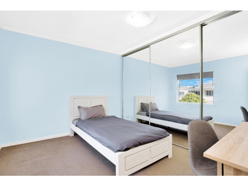 19/1-2 Arbour Avenue, Robina QLD 4226