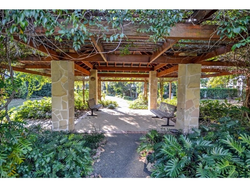 19/1-2 Arbour Avenue, Robina QLD 4226