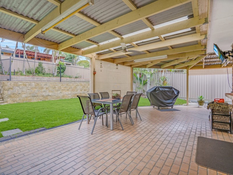 22 Paul Court, Carrara QLD 4211