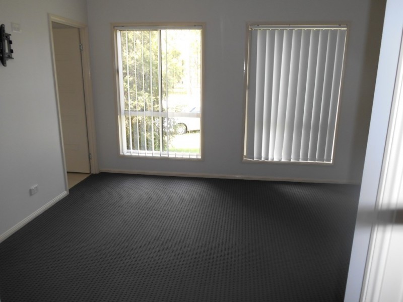 121 Bayswater Avenue, Varsity Lakes QLD 4227