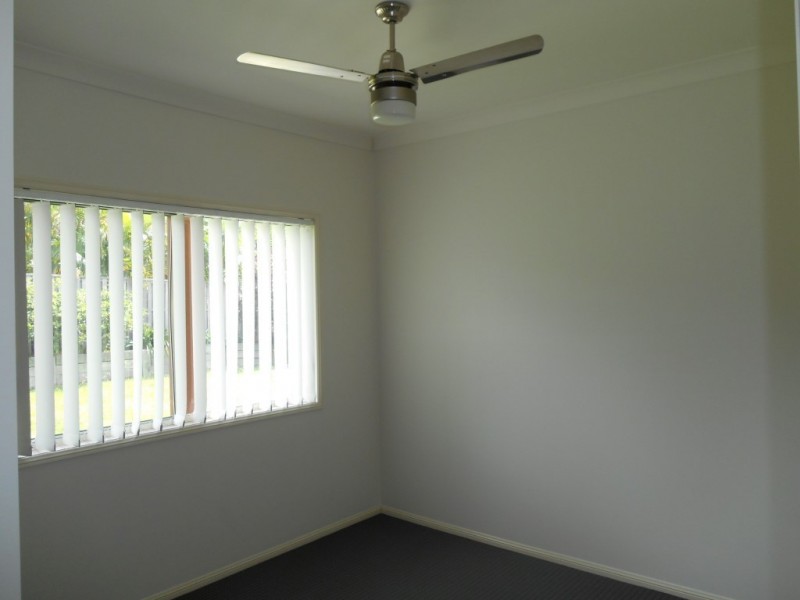 121 Bayswater Avenue, Varsity Lakes QLD 4227
