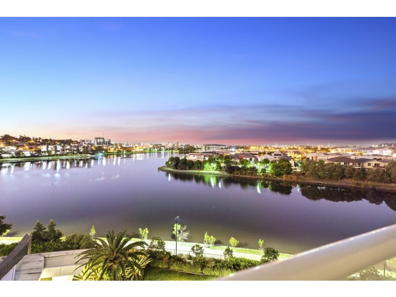2408/397 Christine Avenue, Varsity Lakes QLD 4227