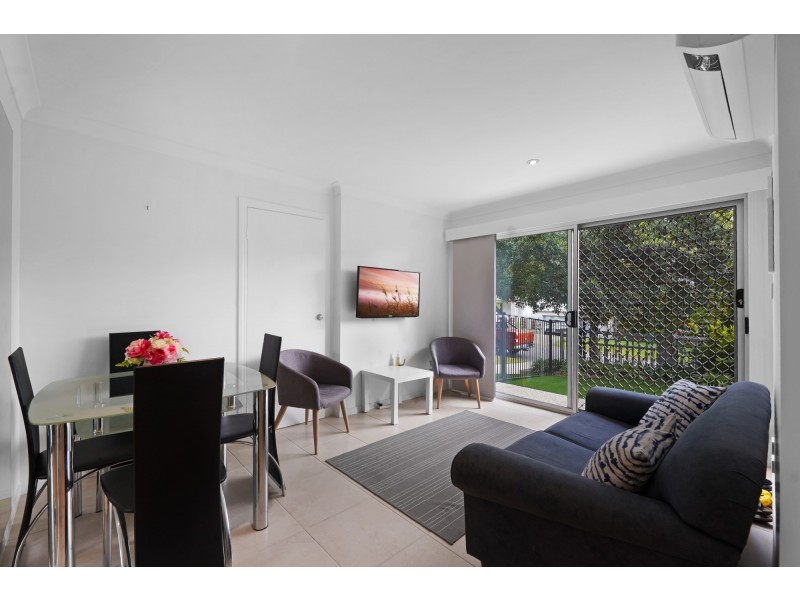 1/9 The Links, Robina QLD 4226