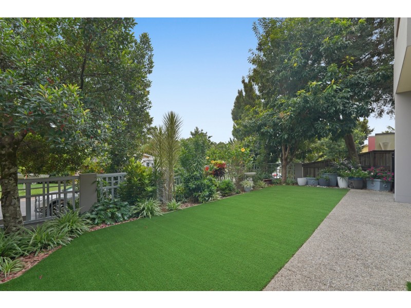 1/9 The Links, Robina QLD 4226