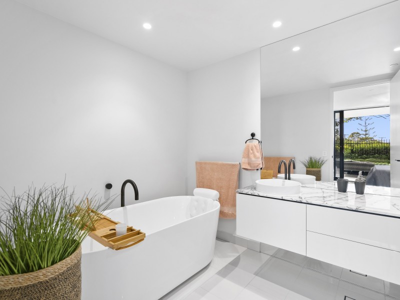 2107/1328 Gold Coast Highway, Palm Beach QLD 4221