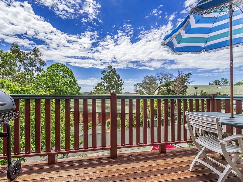 30/6 Ben Lomond Drive, Highland Park QLD 4211