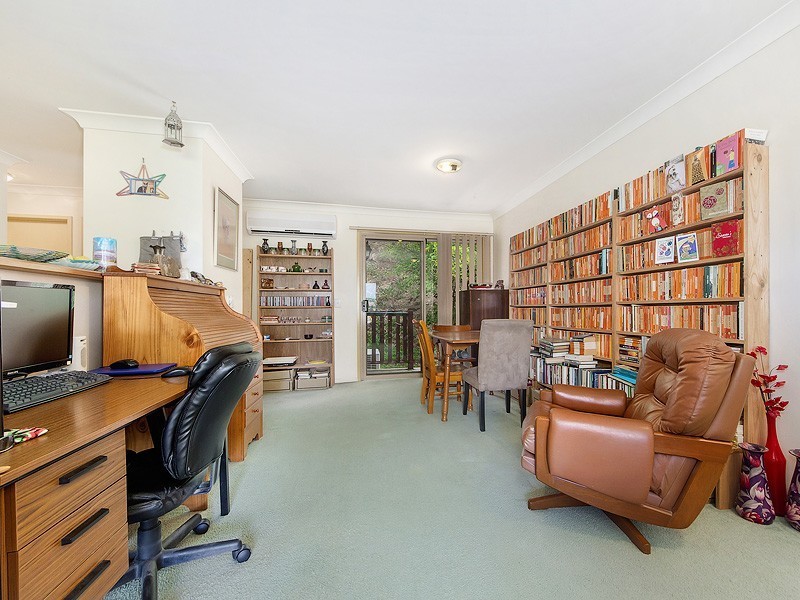 30/6 Ben Lomond Drive, Highland Park QLD 4211