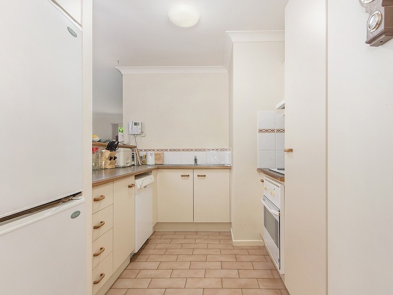 30/6 Ben Lomond Drive, Highland Park QLD 4211