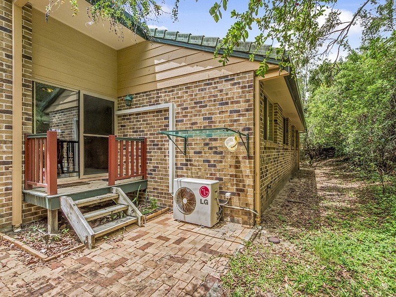 30/6 Ben Lomond Drive, Highland Park QLD 4211