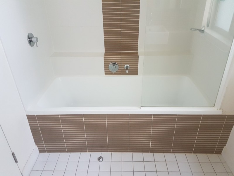 Unit 415/64 Sickle Avenue, Hope Island QLD 4212