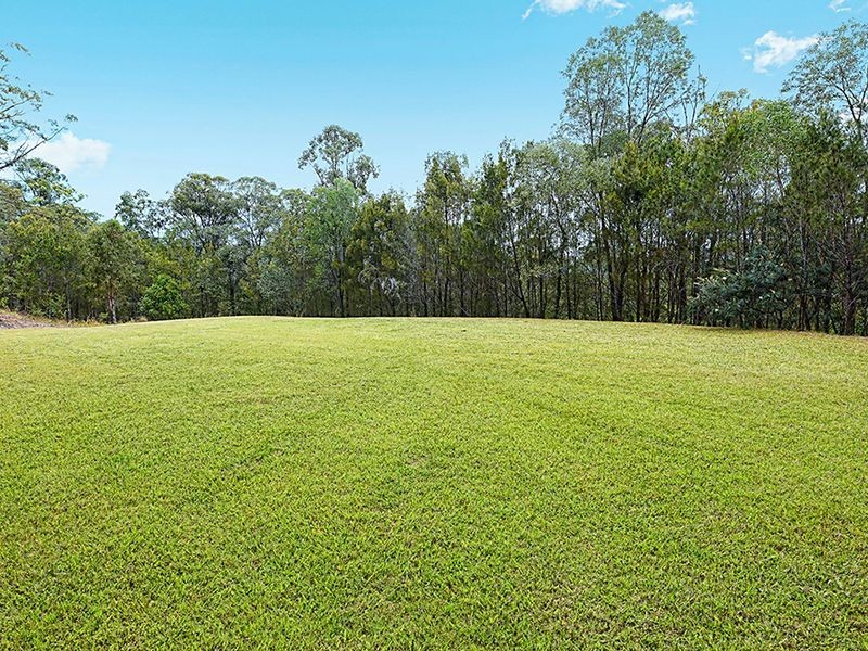 23 Carrington Road, Bonogin QLD 4213