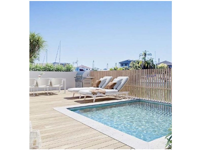 Runaway Bay QLD 4216