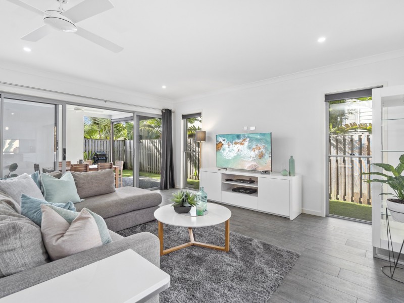 27 Bellatrix Street, Reedy Creek QLD 4227