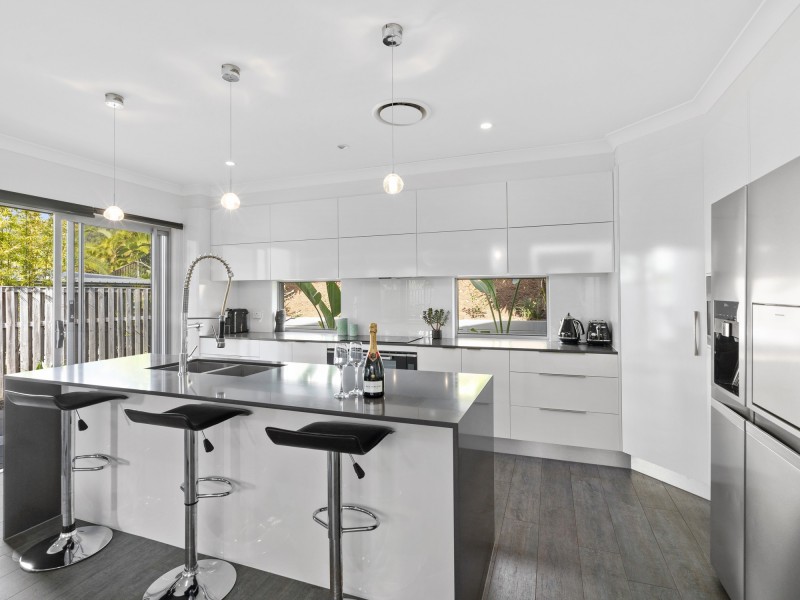 27 Bellatrix Street, Reedy Creek QLD 4227