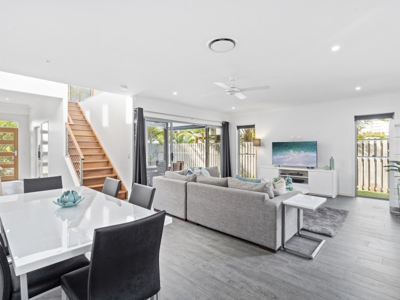 27 Bellatrix Street, Reedy Creek QLD 4227