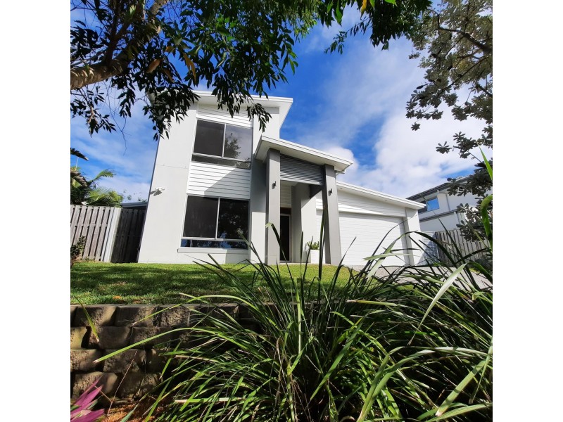 27 Bellatrix Street, Reedy Creek QLD 4227
